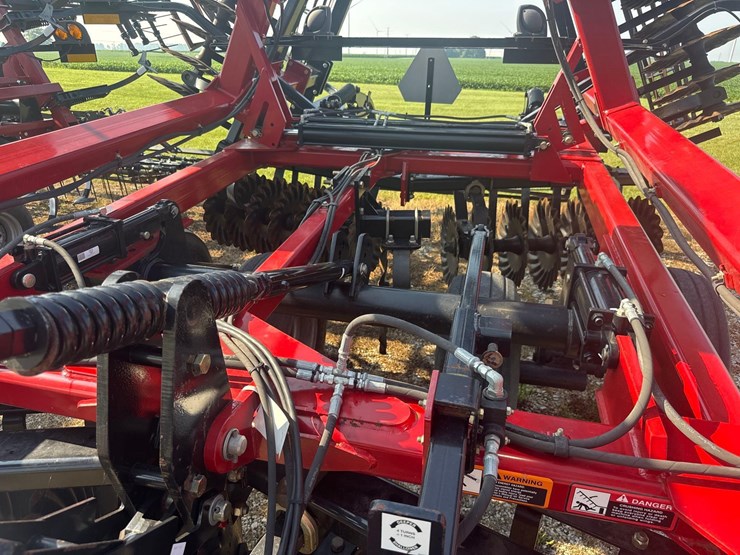 2013-22’-c-ih-330-true-tandem-turbo-vt-disc-image-16