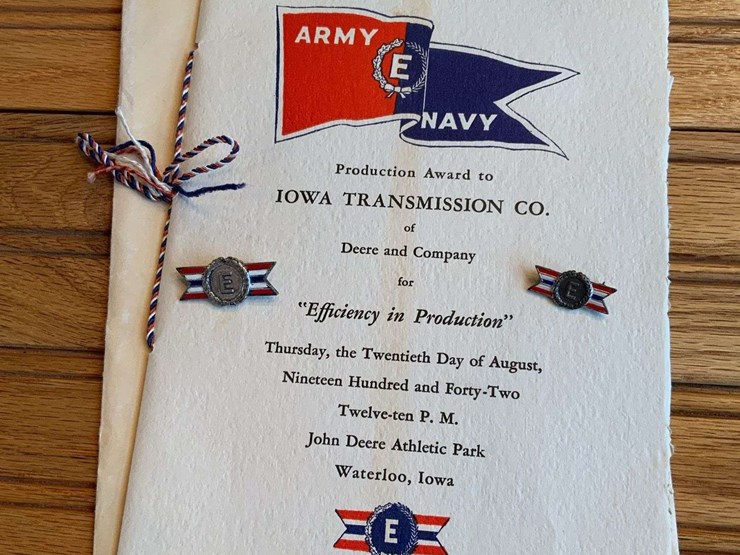 john-deere-wwii-“e”-program-+-pins-image-1