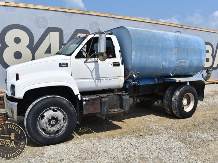 1997-gmc-topkick-c7500-image-6
