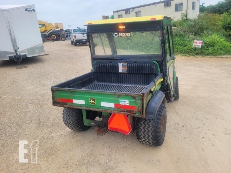 john-deere-gator-image-7