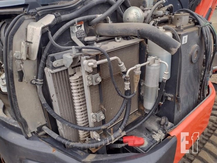 2019-kubota-u35-4-image-41