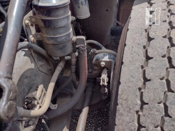 1998-cummins-m11-image-26