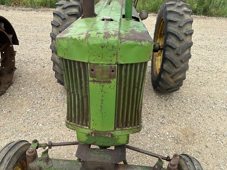 john-deere-70-image-3
