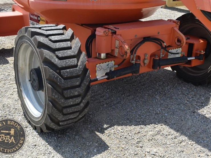2007-jlg-600aj-image-31