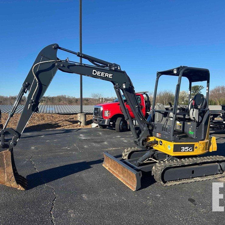 2021 DEERE 35G