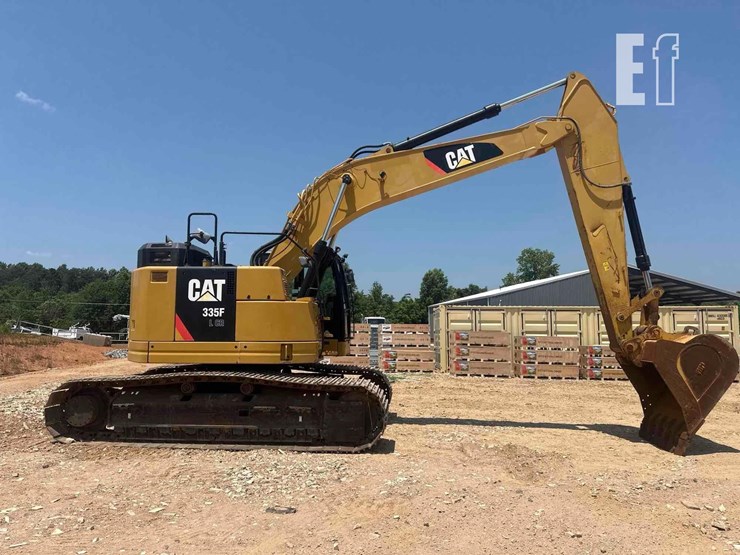 2015-caterpillar-335f-lcr-image-22