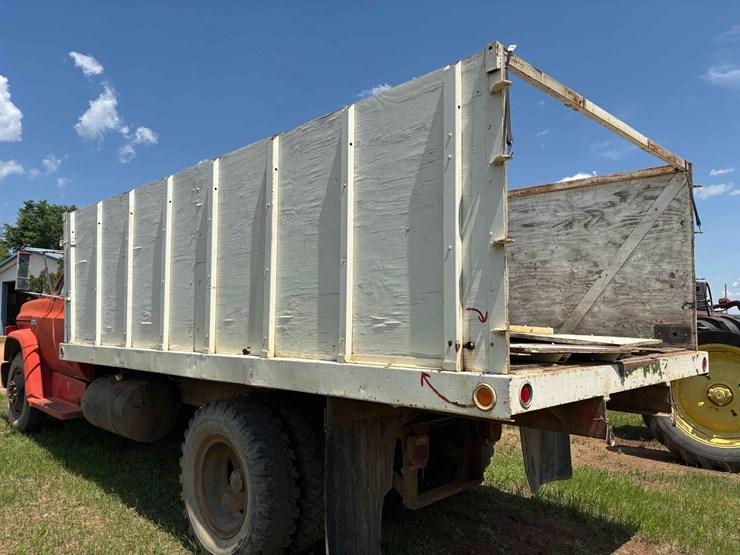 1975-gmc-6000-image-6