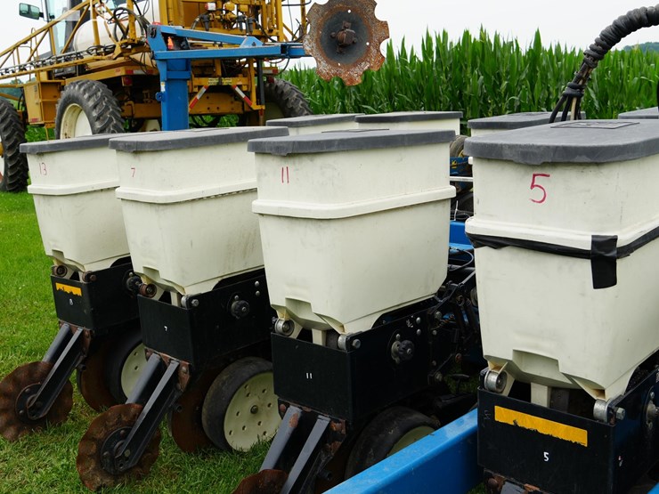 kinze-3500-image-28