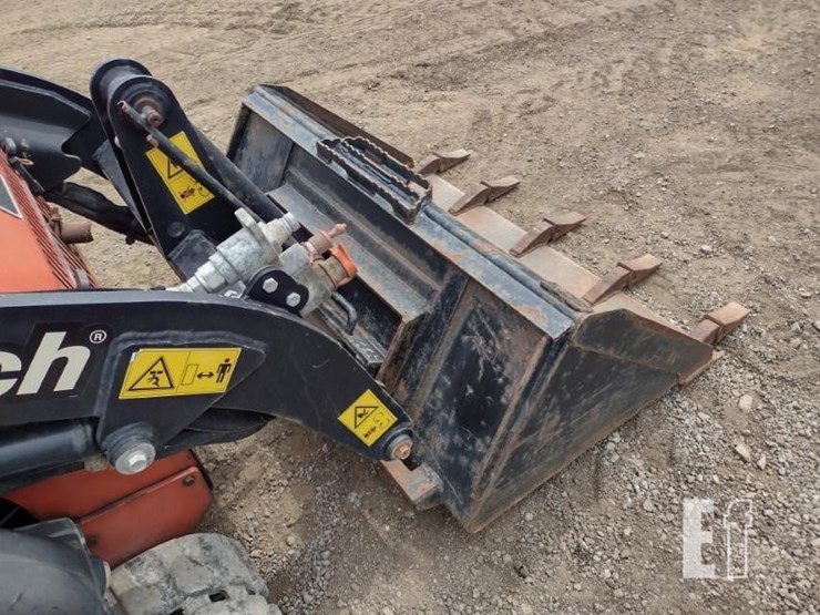 ditch-witch-xt855-image-15
