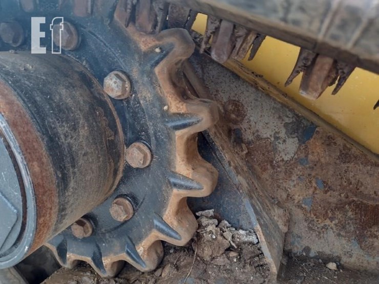 2023-deere-325g-image-29