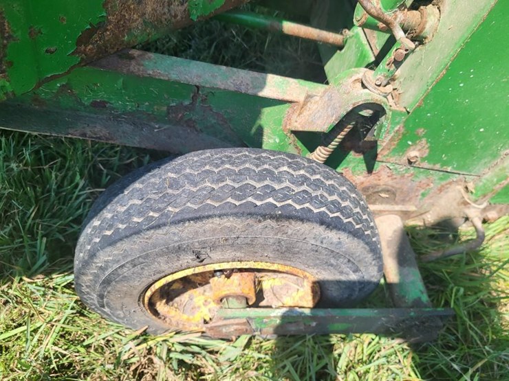 john-deere-150-forage-blower-w/gandy-dry-applicator-image-20