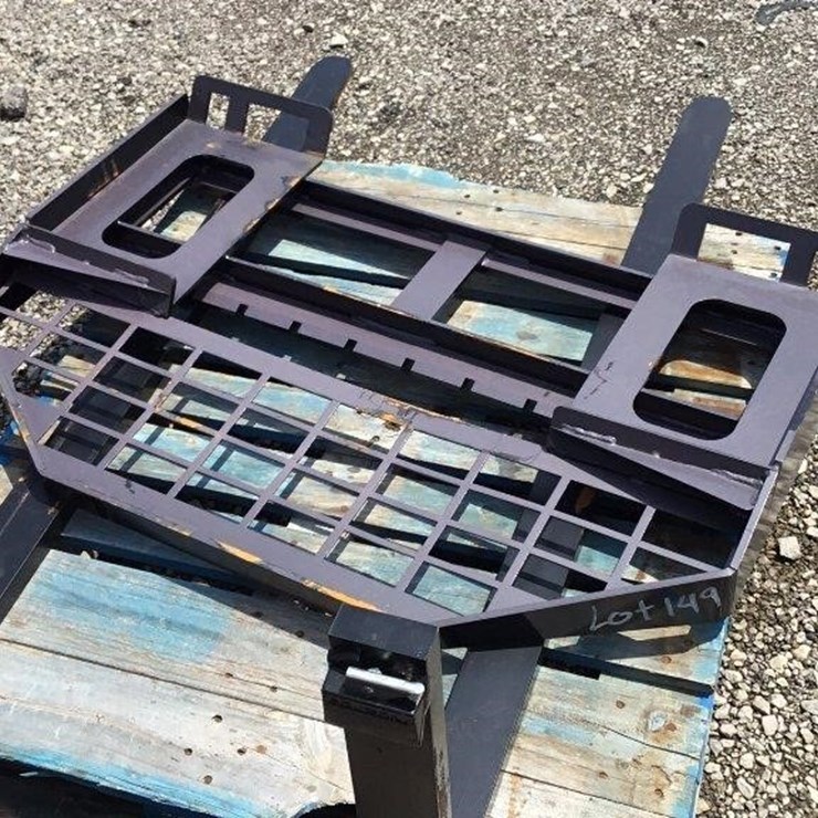 NEW GIYI Skid Steer Fork Attachment