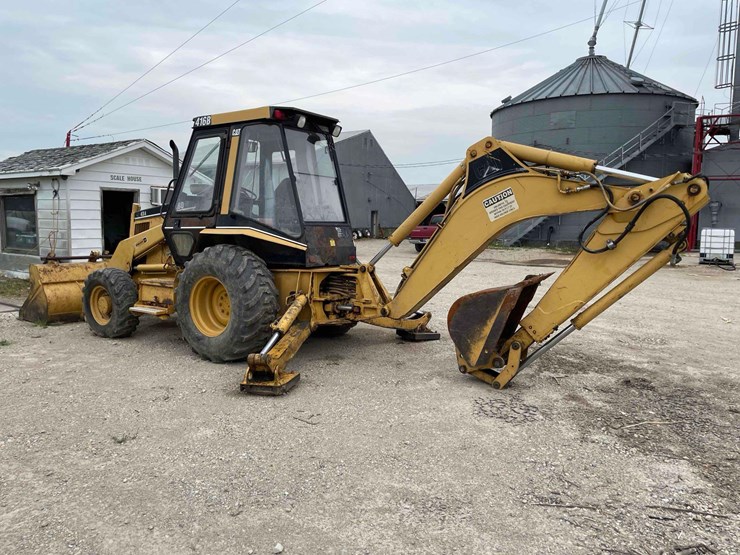 caterpillar-416b-image-16