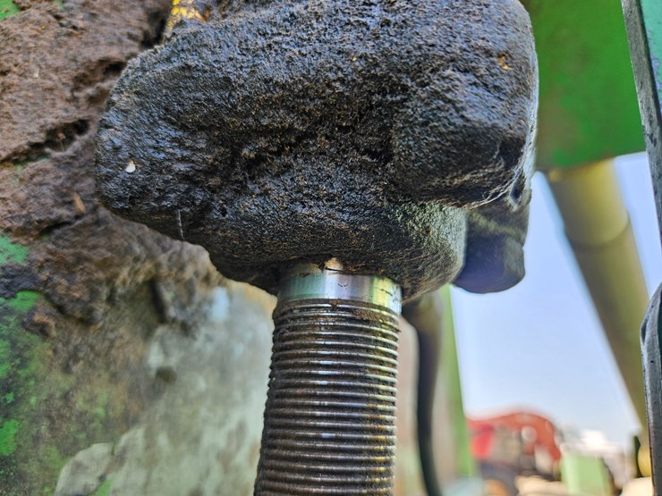 john-deere-1518-image-23