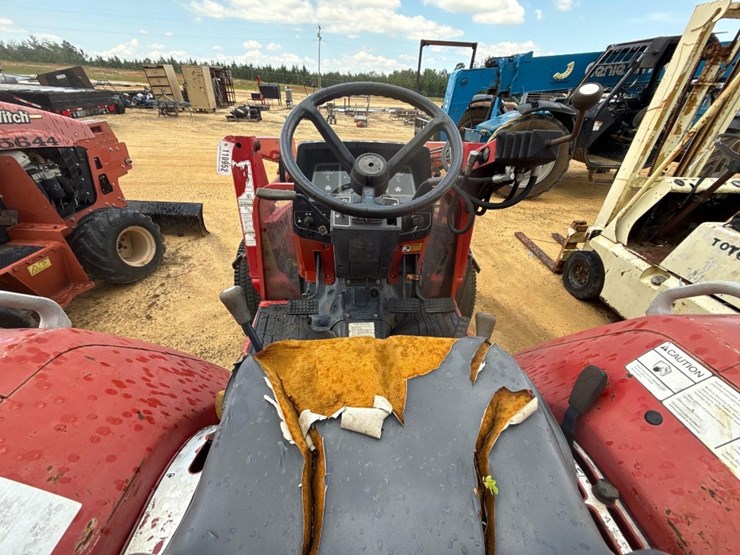 massey-ferguson-1250-image-7