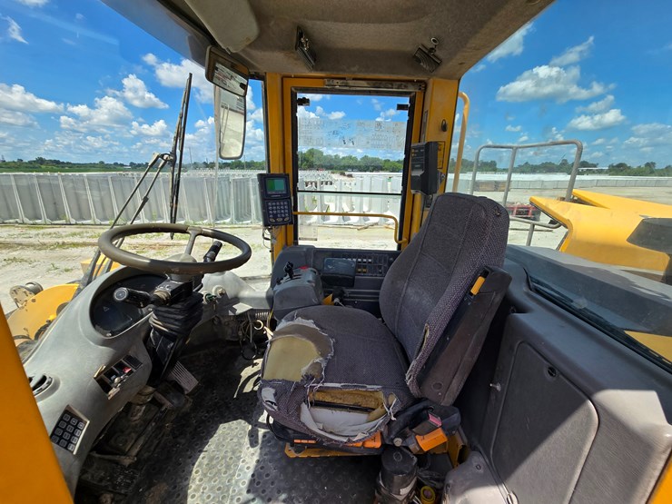 2007-volvo-l150e-image-109