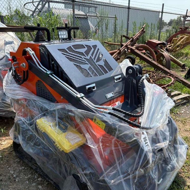 TPM T460 Stand On Skid Steer Loader