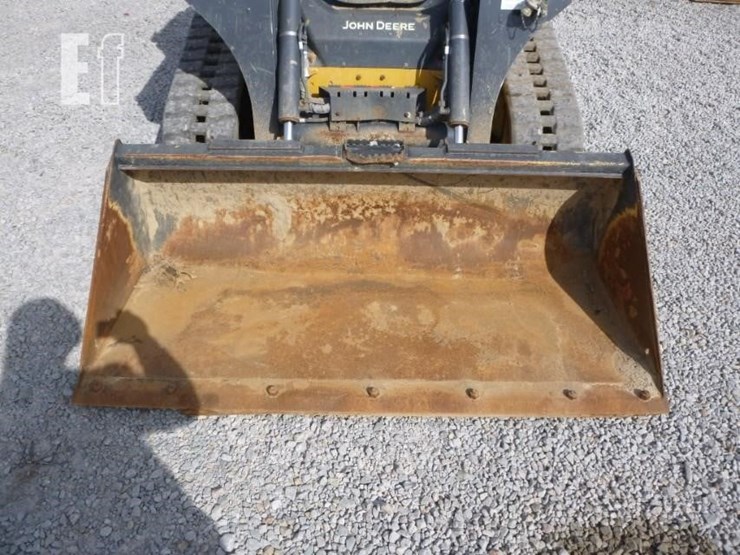 2023-deere-325g-image-16