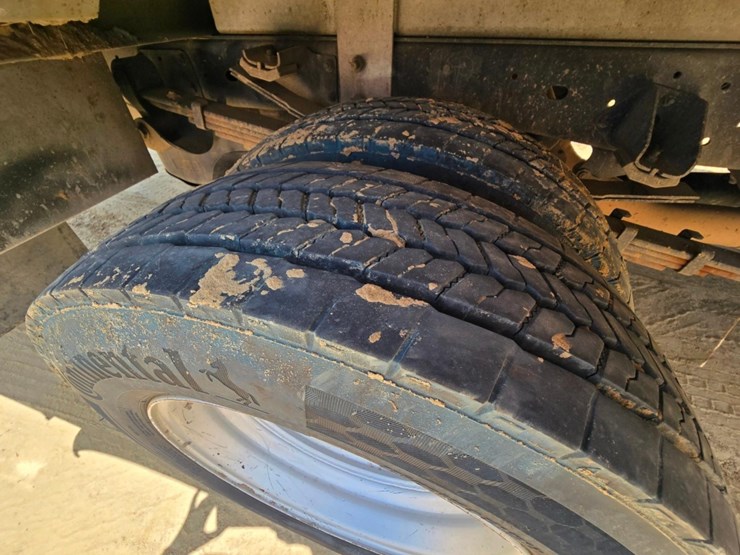 2018-dodge-ram-5500-image-39
