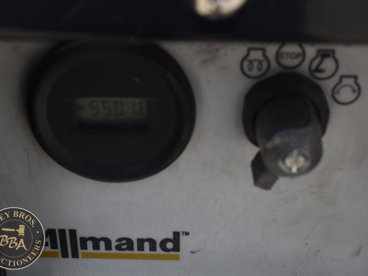 2019-allmand-bros-night-lite-v-series-image-11