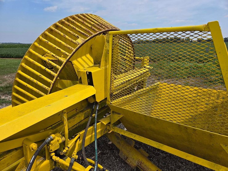 haybuster-rock-rake-image-6