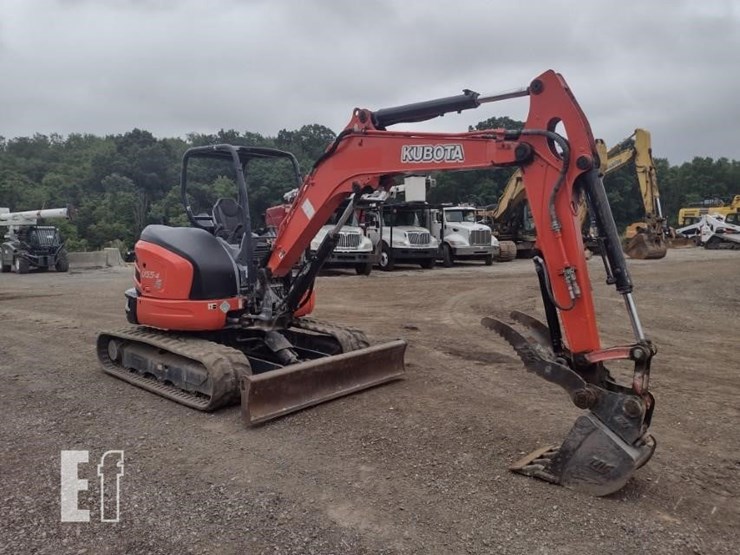 2019-kubota-u55-4-image-48