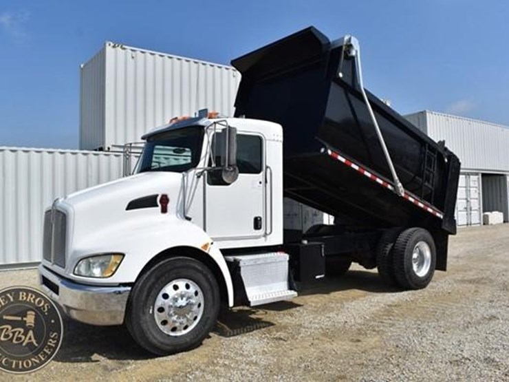 2012-kenworth-t370-image-5
