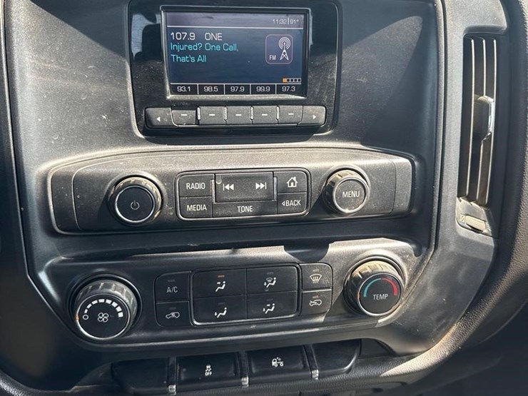 2014-chevrolet-silverado-1500-image-16