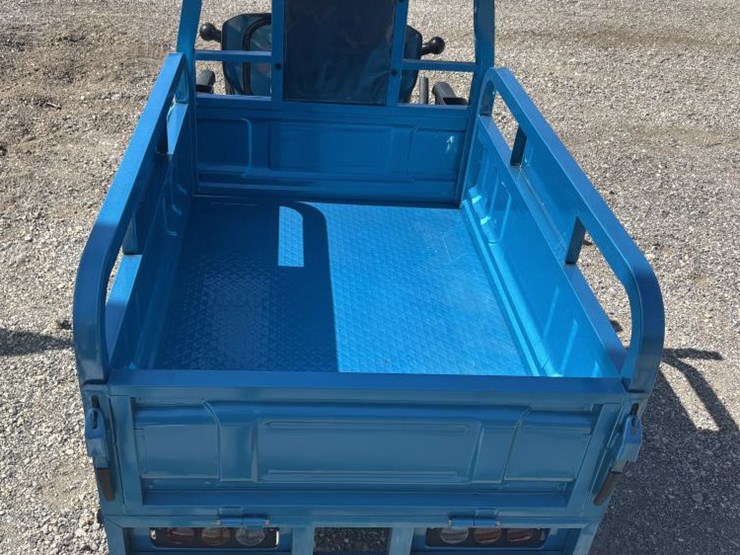 #8-•-electric-tricycle-w/-dump-bed---model:-iret13-image-5