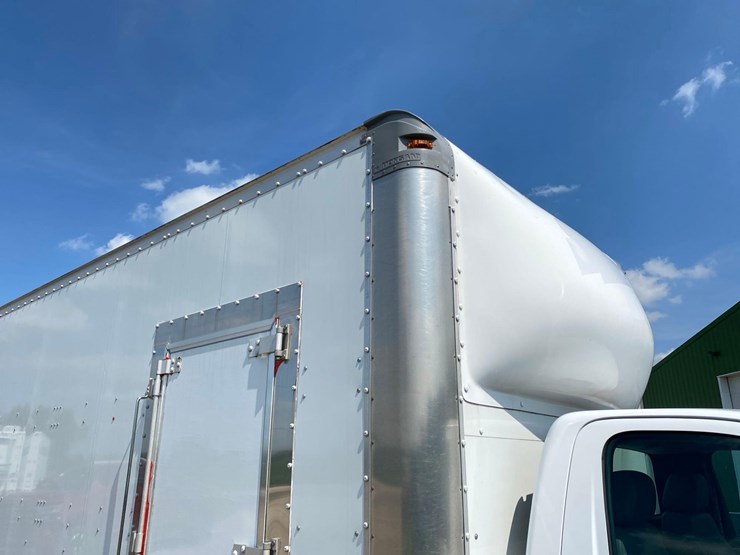 2019-chevrolet-6500-image-16