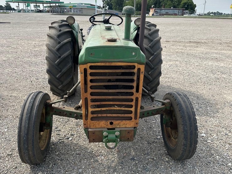 oliver-550-image-2