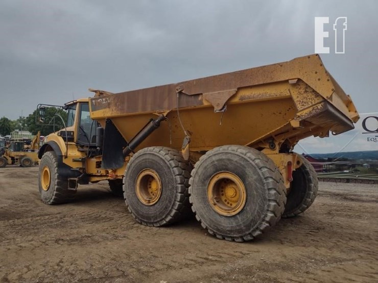 2013-volvo-a40f-image-46