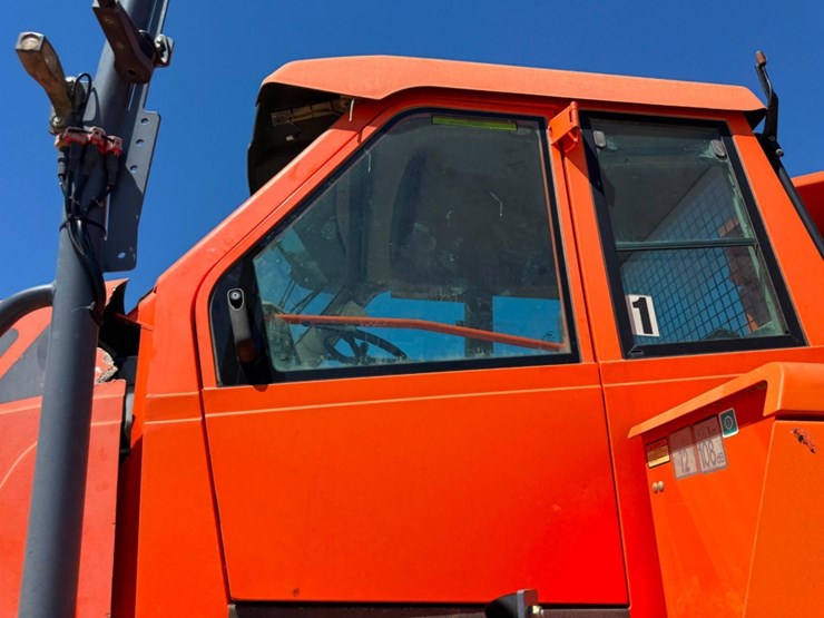 2014-doosan-da30-image-37