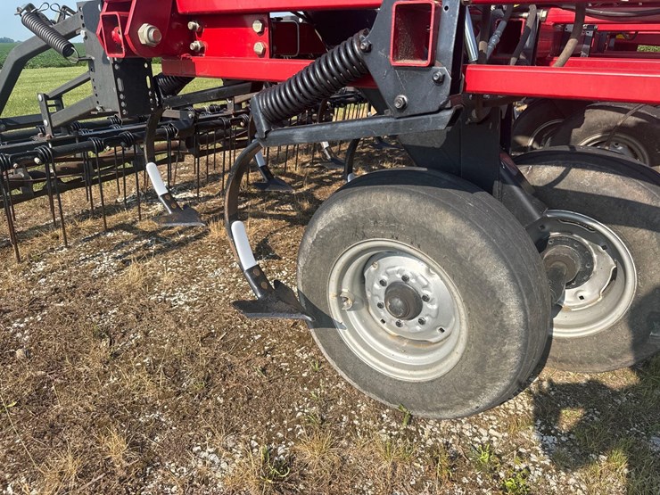 case-ih-200-image-18