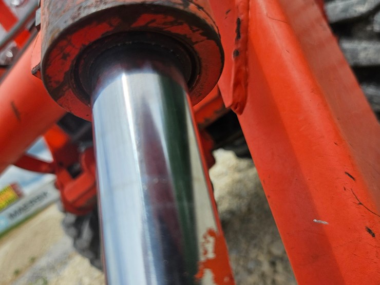 kubota-l4200-image-59