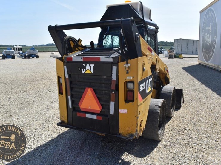 2018-caterpillar-262d-image-16