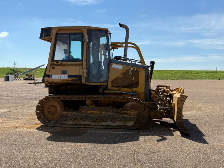 deere-650h-image-4