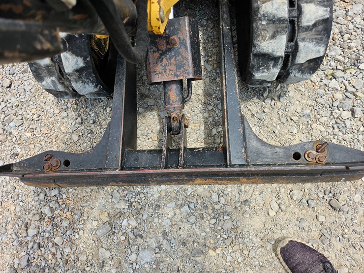 caterpillar-301.7-image-51