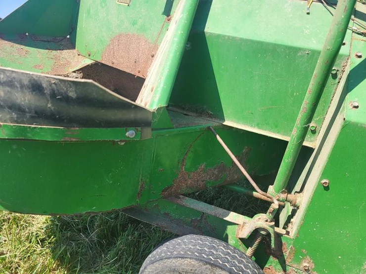 john-deere-150-forage-blower-w/gandy-dry-applicator-image-18