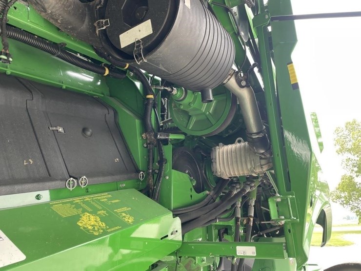 2015-john-deere-s660-image-17