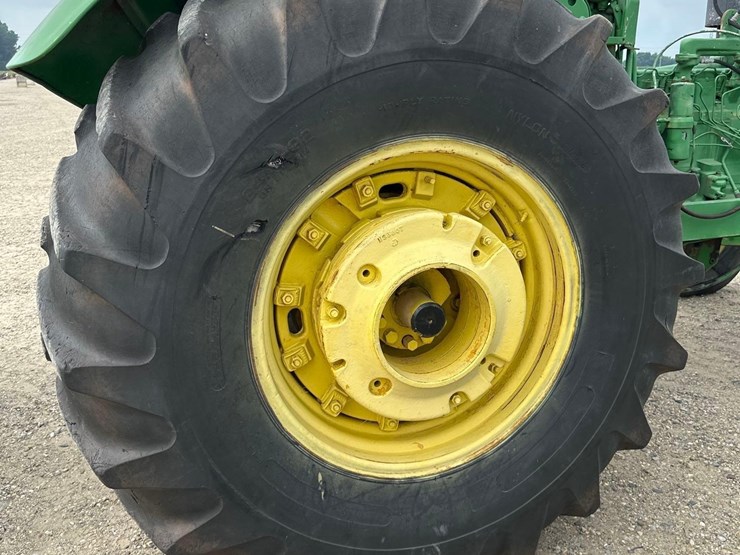 john-deere-5010-image-7