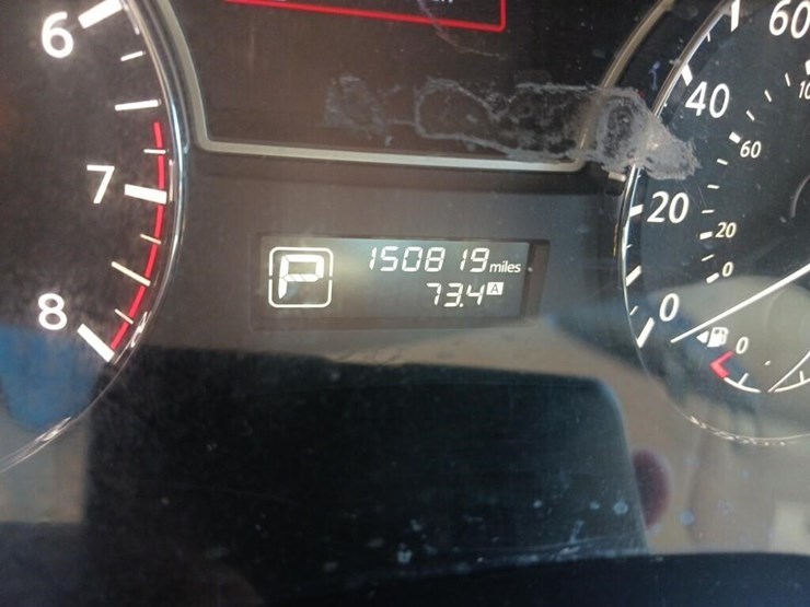 2015-nissan-altima-runs/moves-2.5-image-7