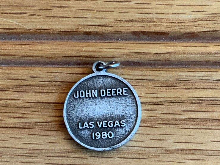 (2)-john-deere-1968-houston-+-1980-las-vegas-charms-image-6