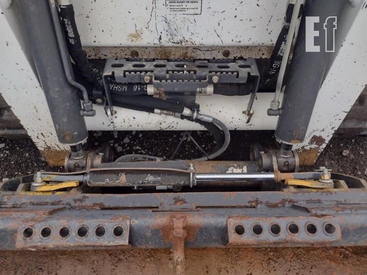 2019-bobcat-t770-image-16