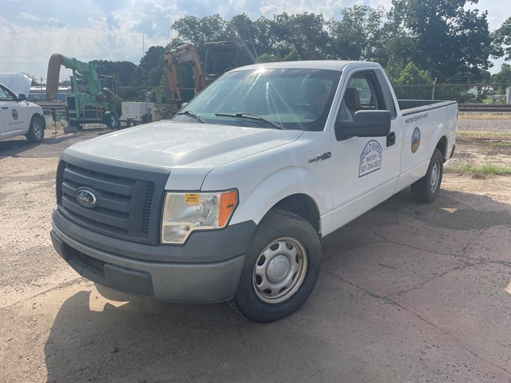 2010-ford-f150-image-1
