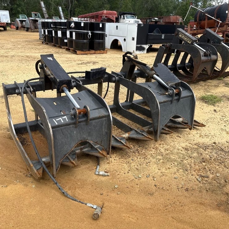 177 - IRON CRAFT 66" GRAPPLE