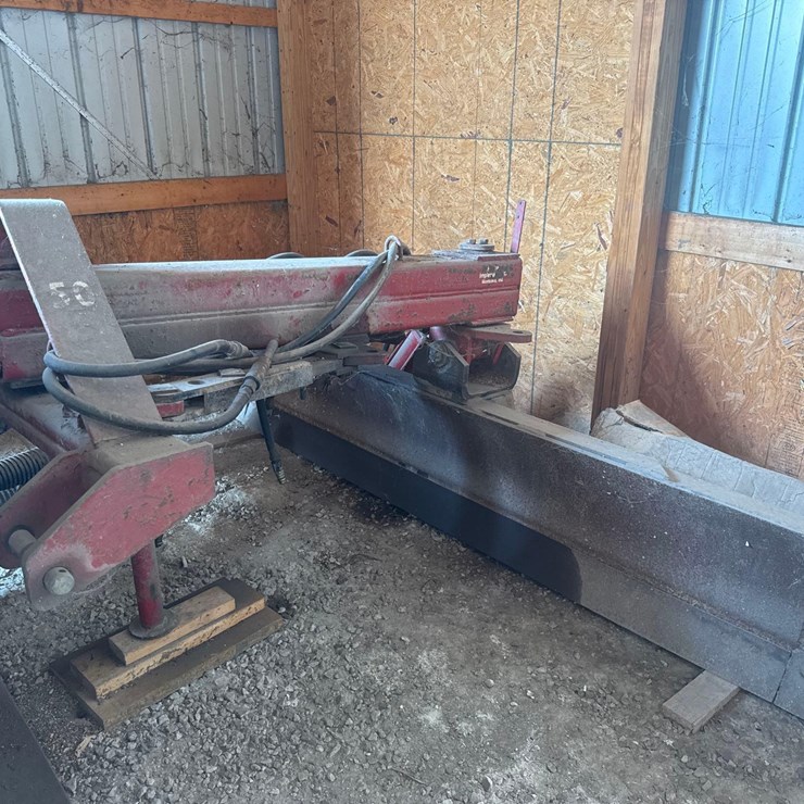 10’ IH 50 heavy duty grader blade
