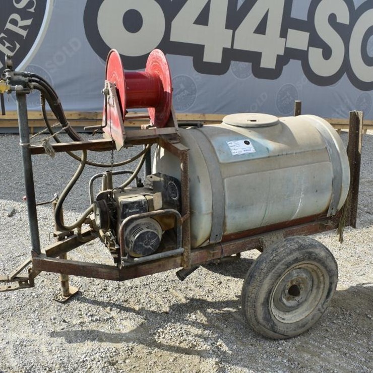 CUSTOM TRAILER