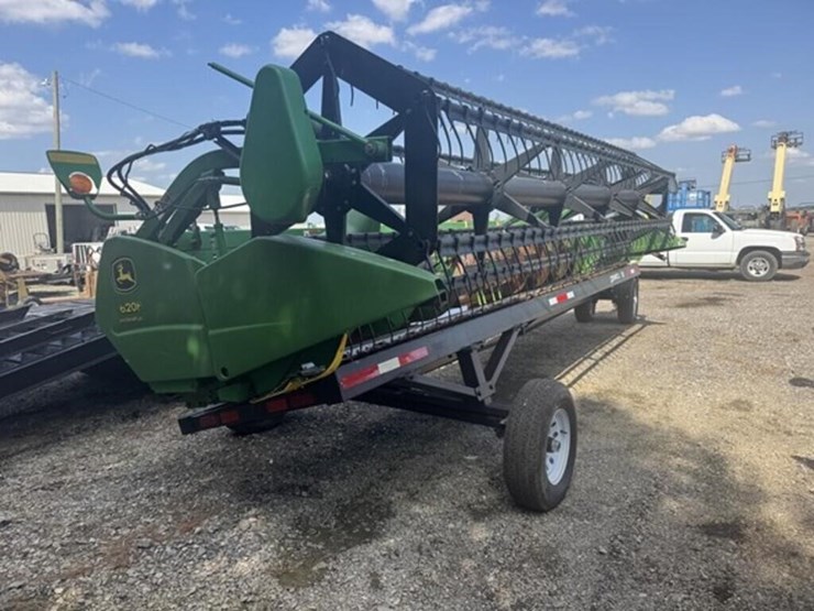2005-john-deere-620f-image-13
