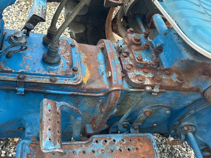ford-3600-image-17